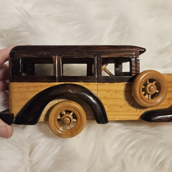 Heritage Mint Ltd. 12" Pine  Wooden Wagon - Picture 6 of 11